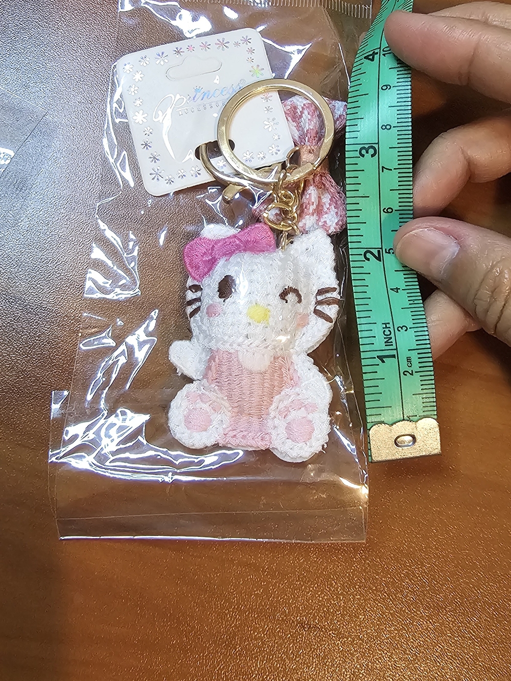 Hello Kitty-Inspired Pink Plush Keychain - Cute Cat Accessory